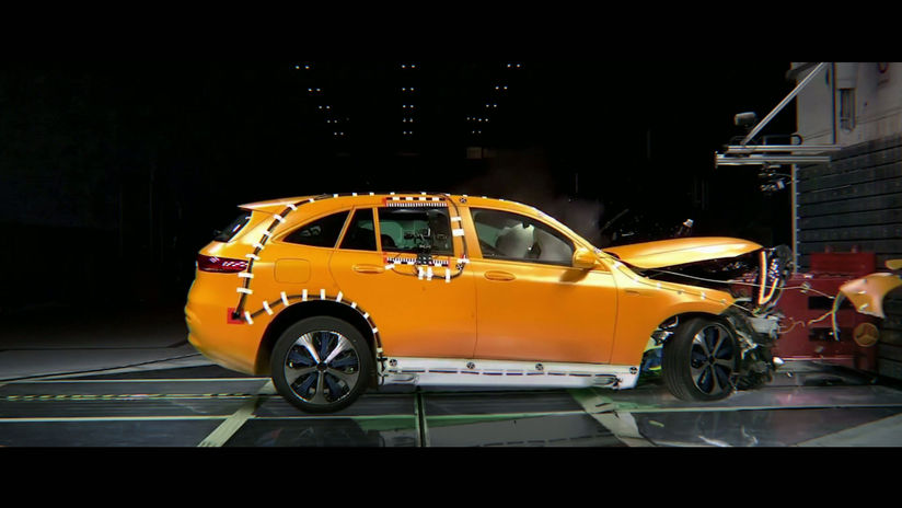 MERCEDES Destruction TVC